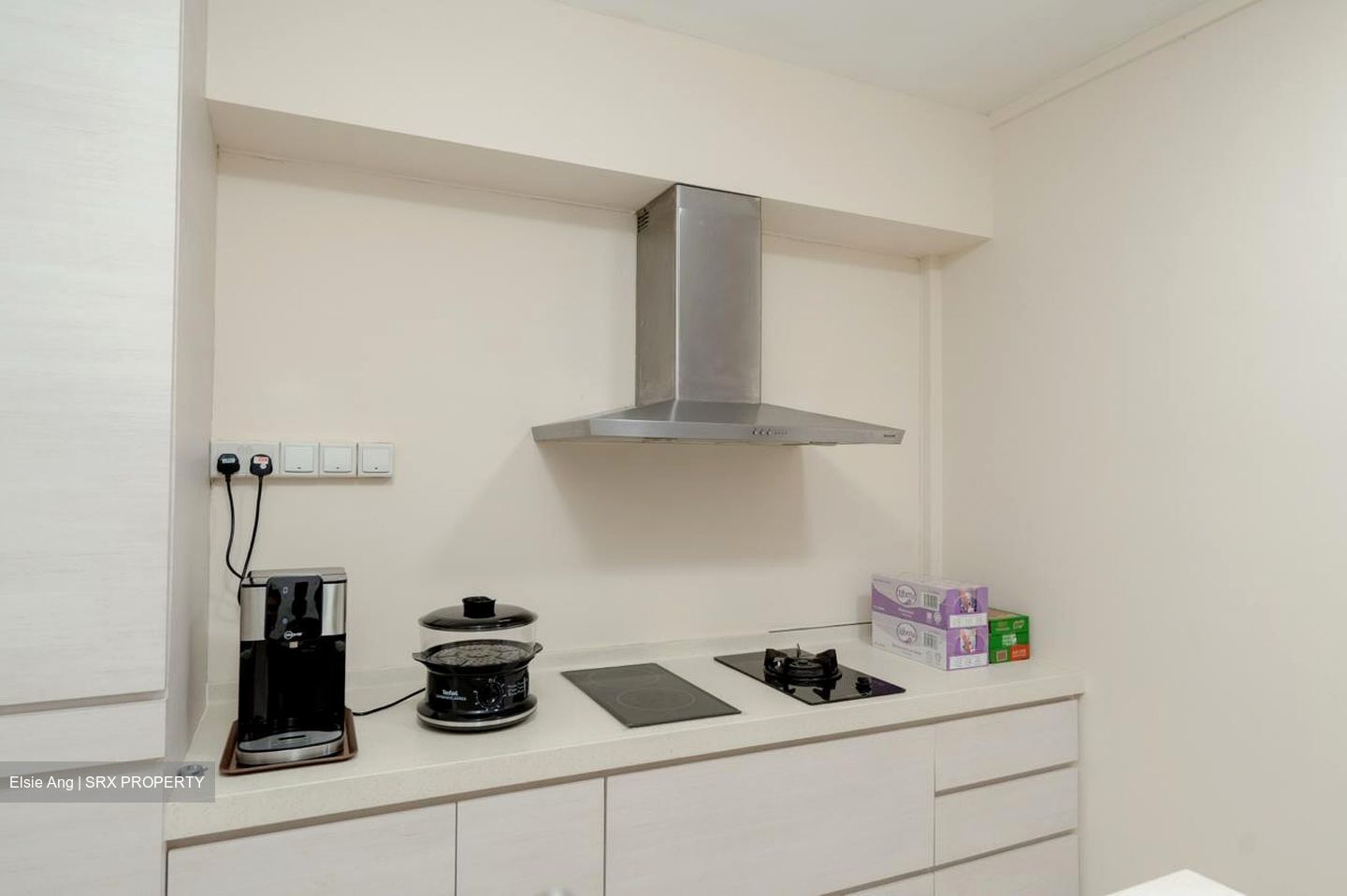 Blk 337 Tampines Street 32 (Tampines), HDB Executive #536821271